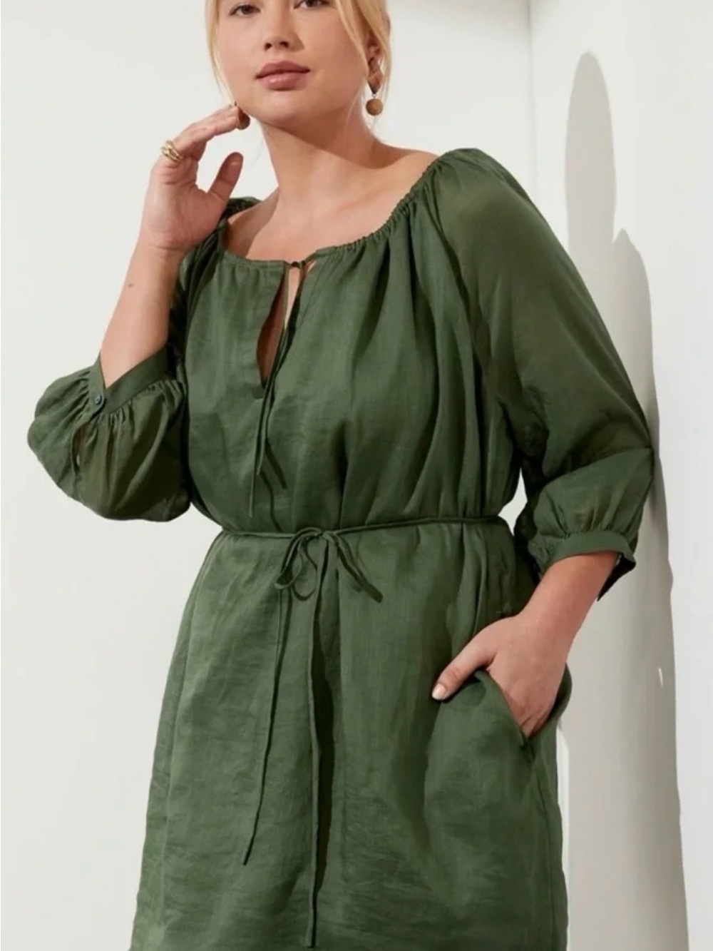 Banana Republic Ramie Balloon-Sleeve dress Eucalyptus green. Size S